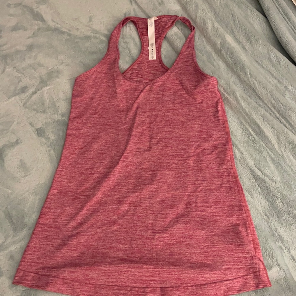 Lululemon size 6 tank